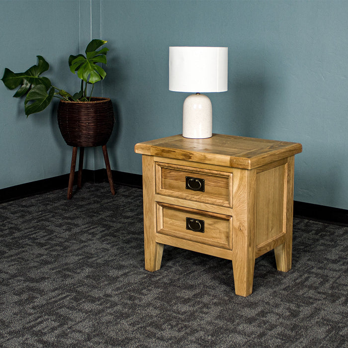 Yes Oak Lamp Table