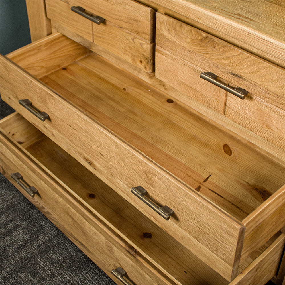 Camden 4 Drawer White Oak Lowboy