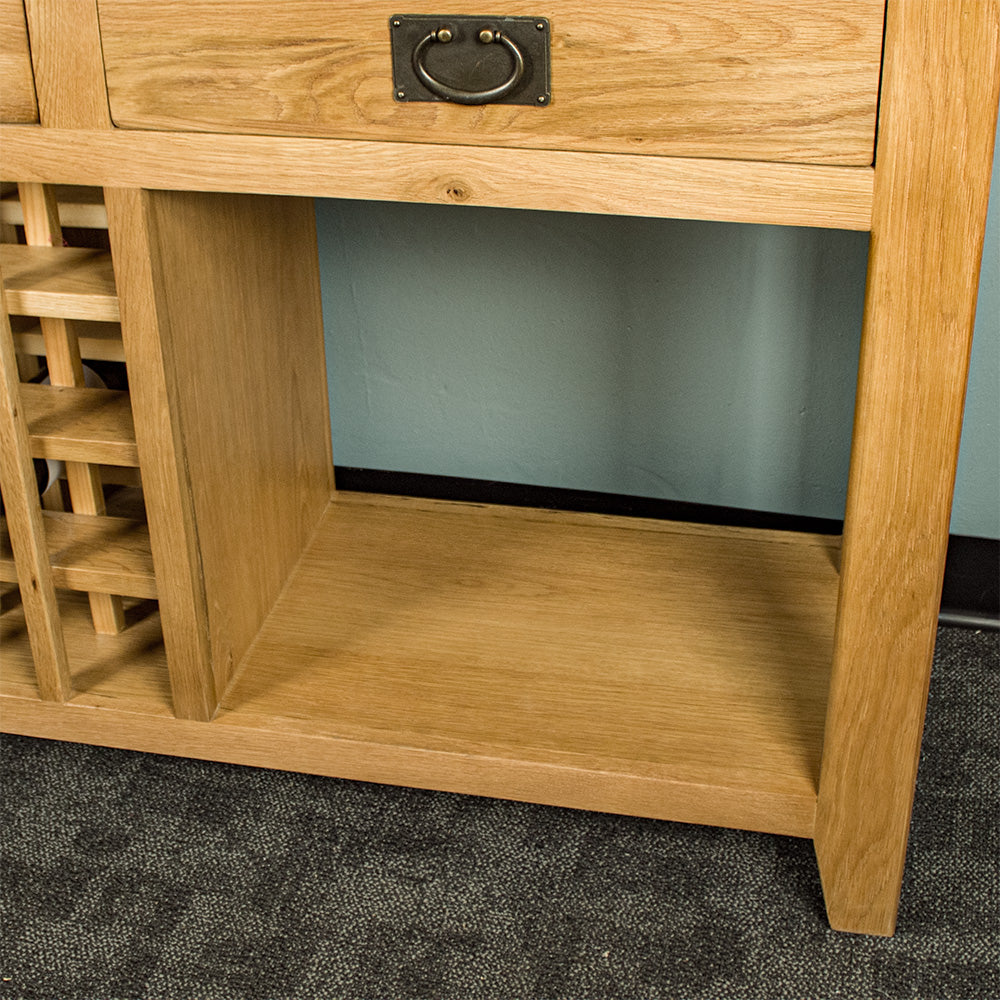 Vienna Oak Hall Table w/ Wine Rack