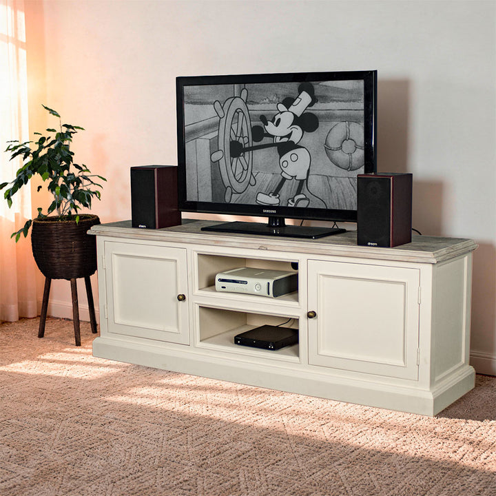 Biarritz Entertainment Unit