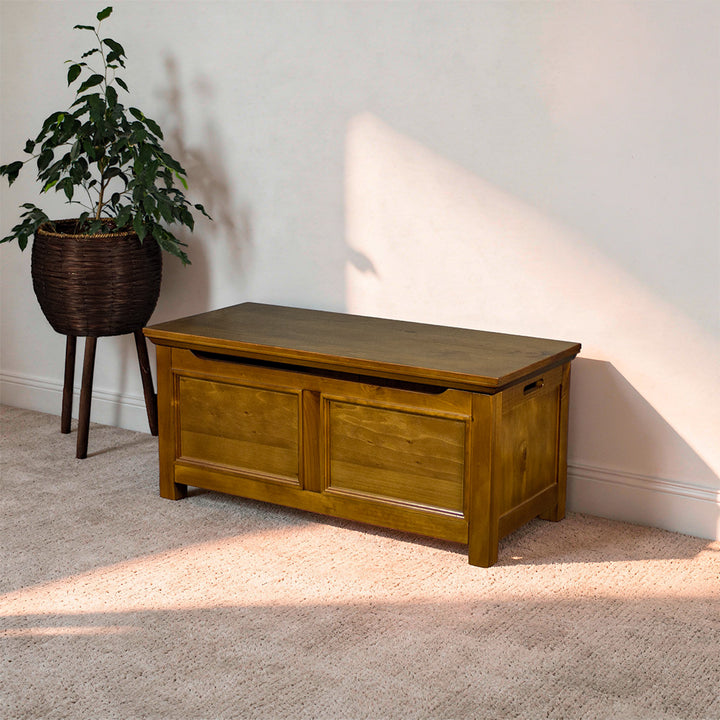 Montreal Pine Blanket Box