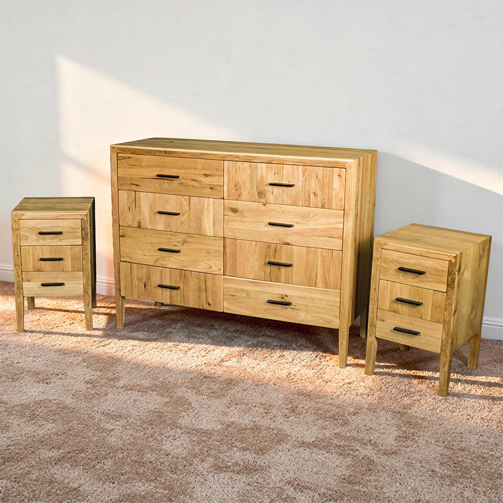 Ormond Oak Three Piece Bedroom Suite