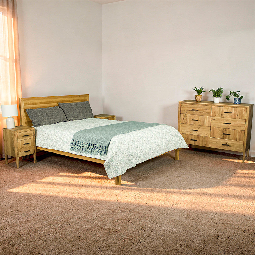 Ormond Oak Four Piece King Bedroom Suite