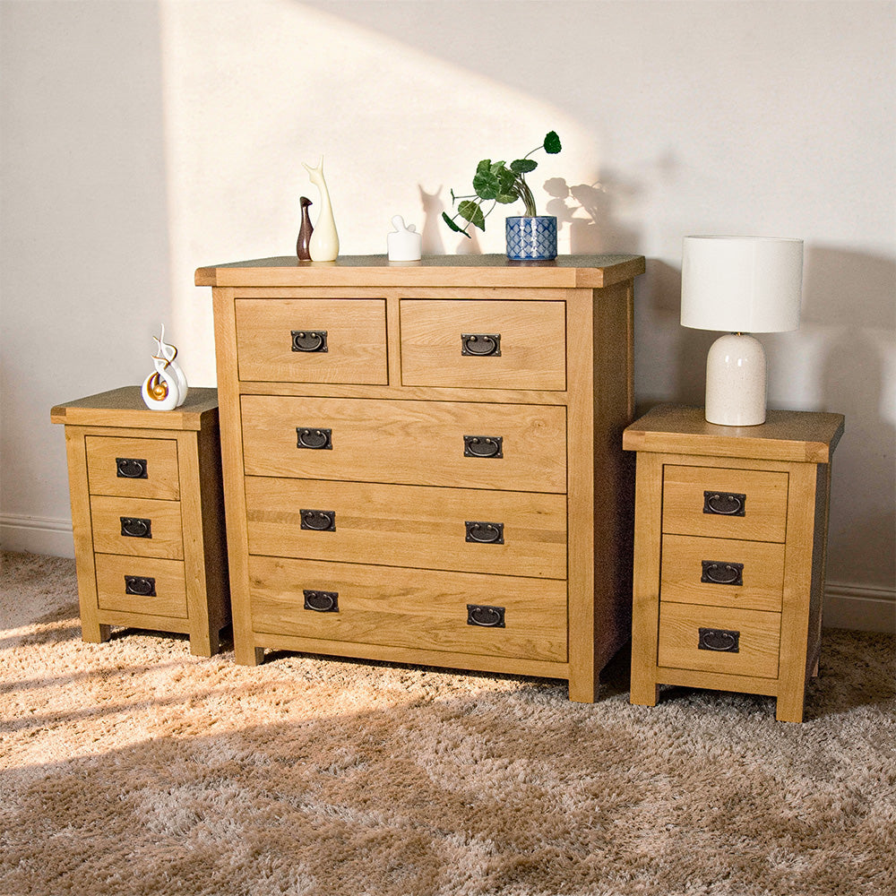 Queensland 3 Piece Oak Bedroom Set