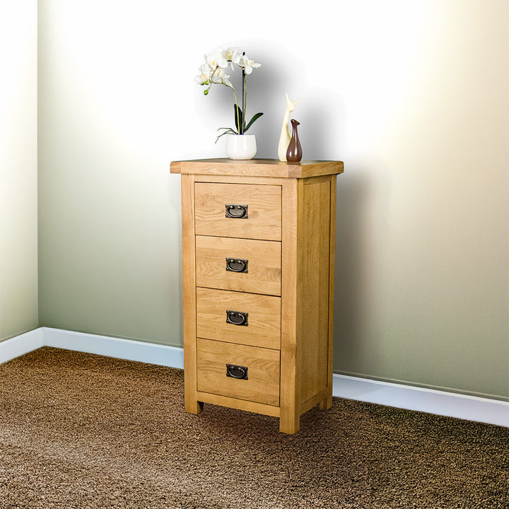 Queensland Narrow Chest