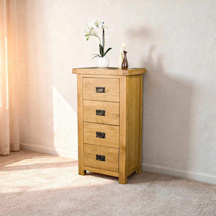 Queensland Narrow Chest