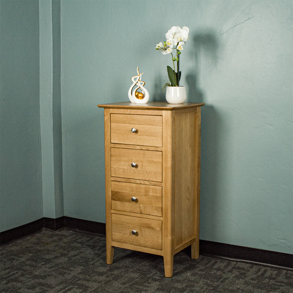 Victoria Oak 4 Drawer Lingerie Chest