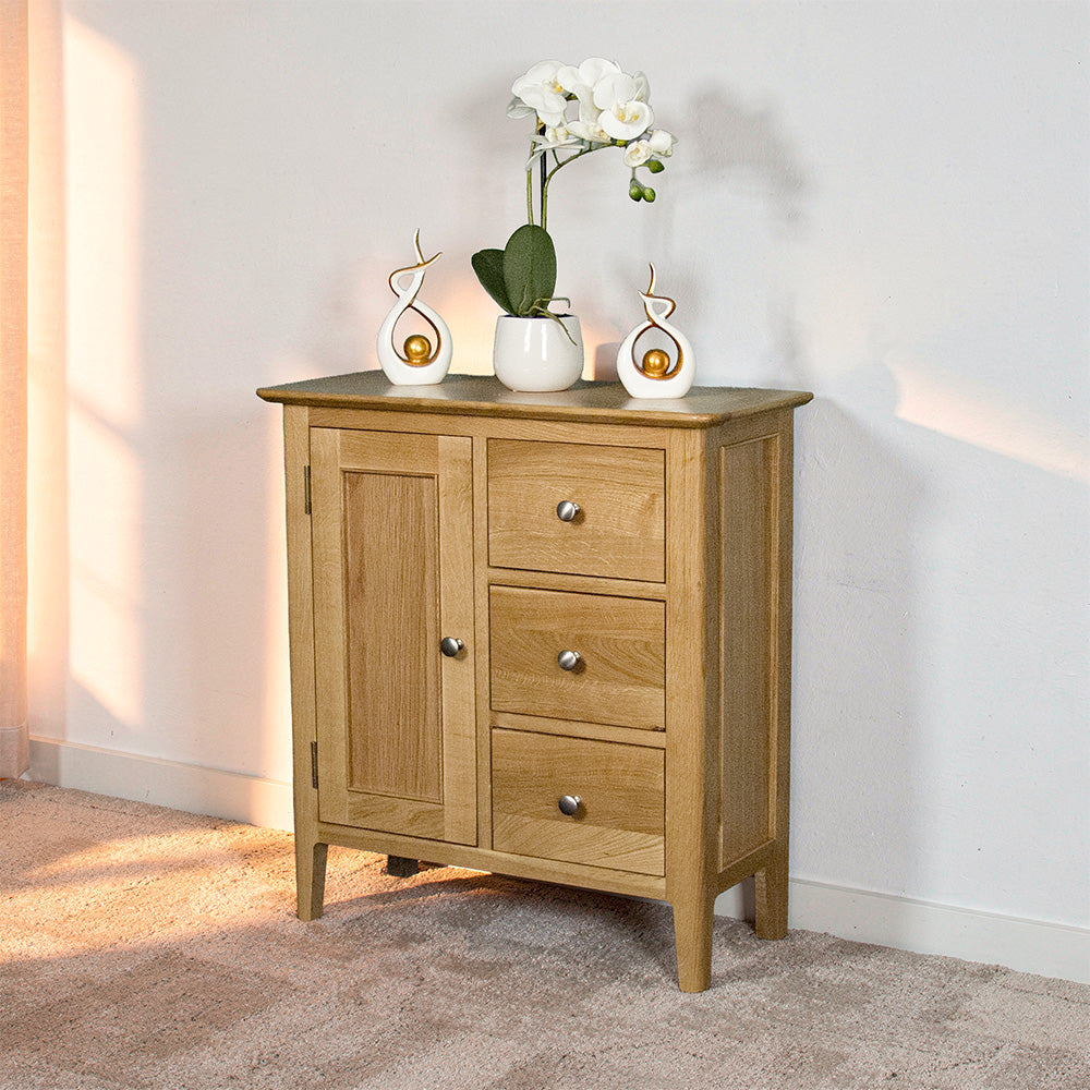 Victoria Oak Cupboard
