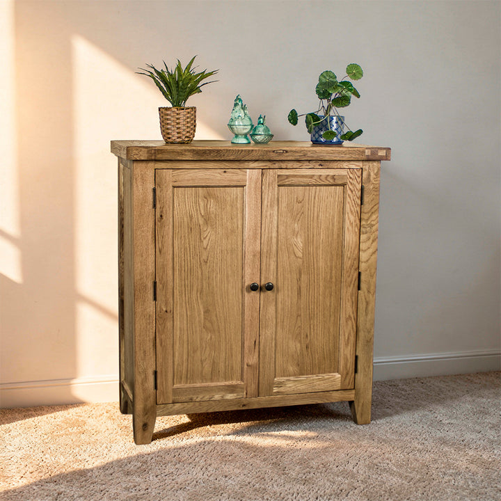 Yes Oak Compact Cupboard