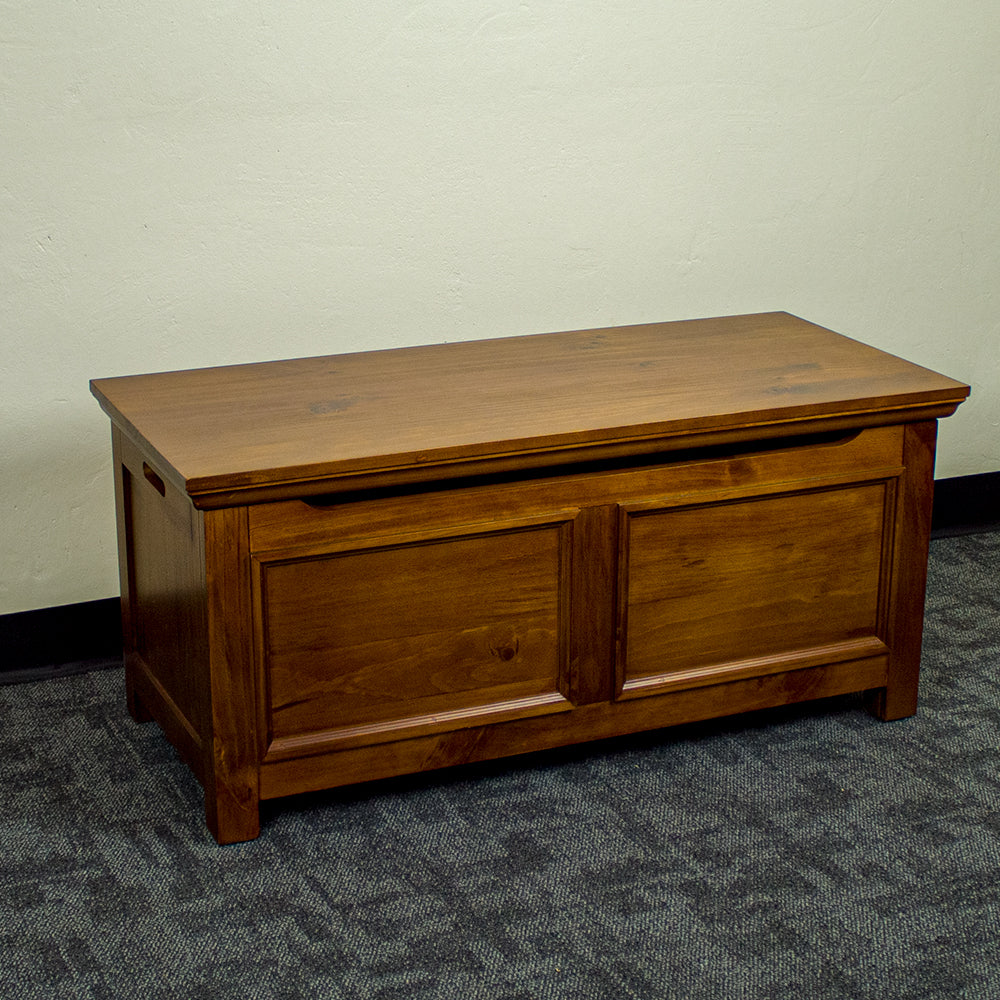 Rimu-stain NZ Pine King Single Suite