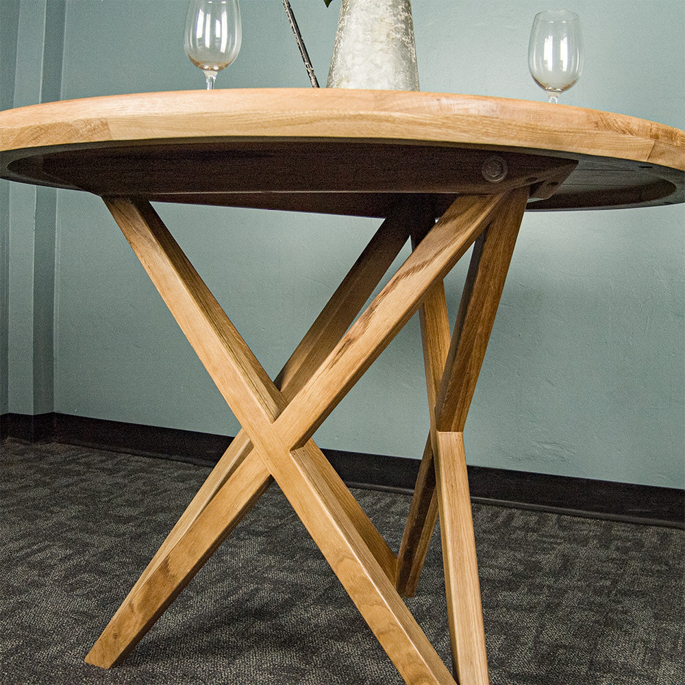 Pythagoras Compact Round Oak Dining Table