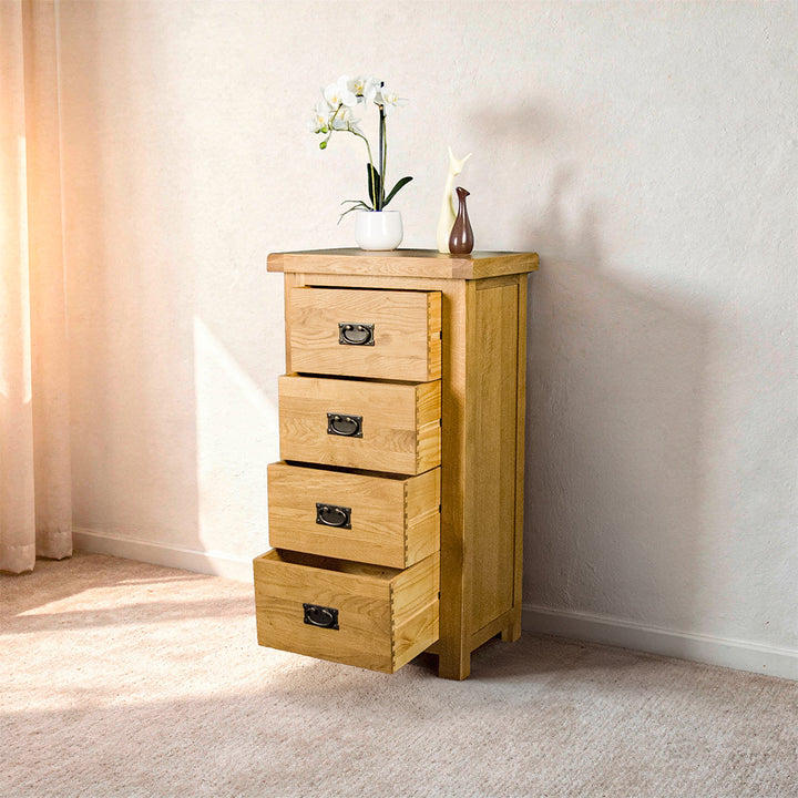 Queensland Narrow Chest