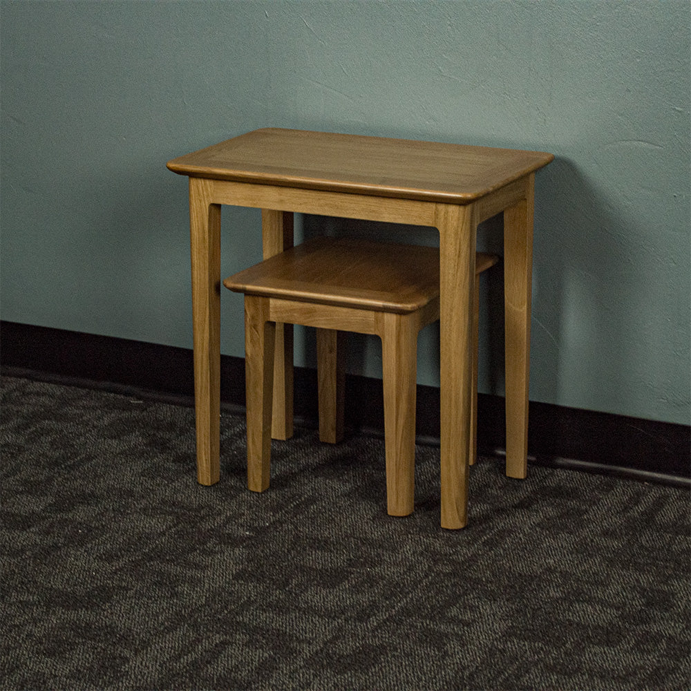 Victoria Oak Nest of Tables