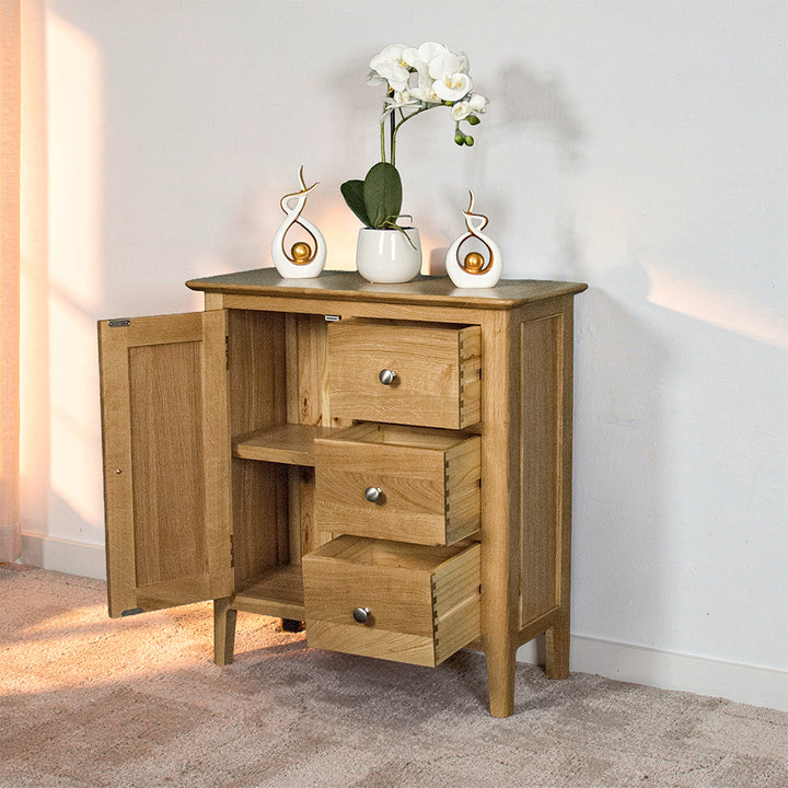 Victoria Oak Cupboard