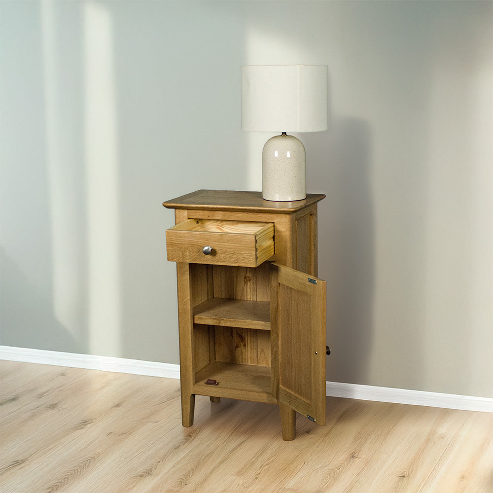 Victoria Small Oak Cupboard