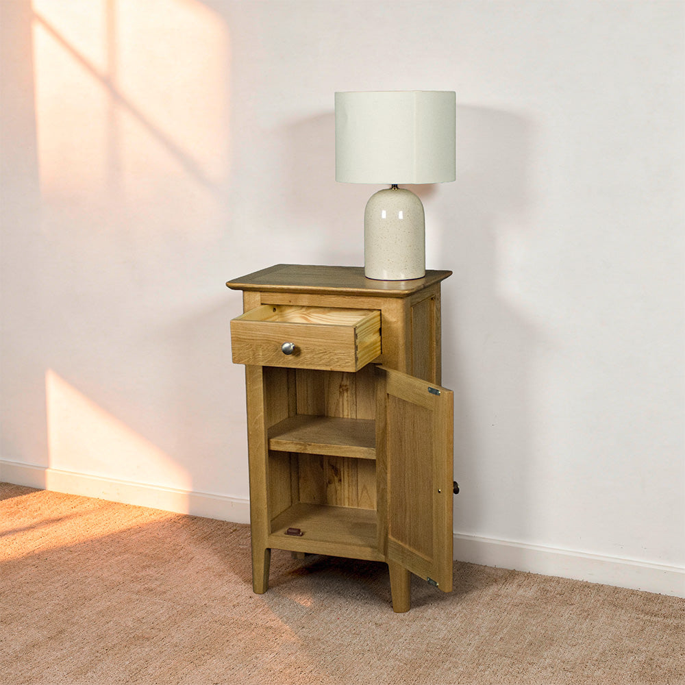 Victoria Small Oak Cupboard