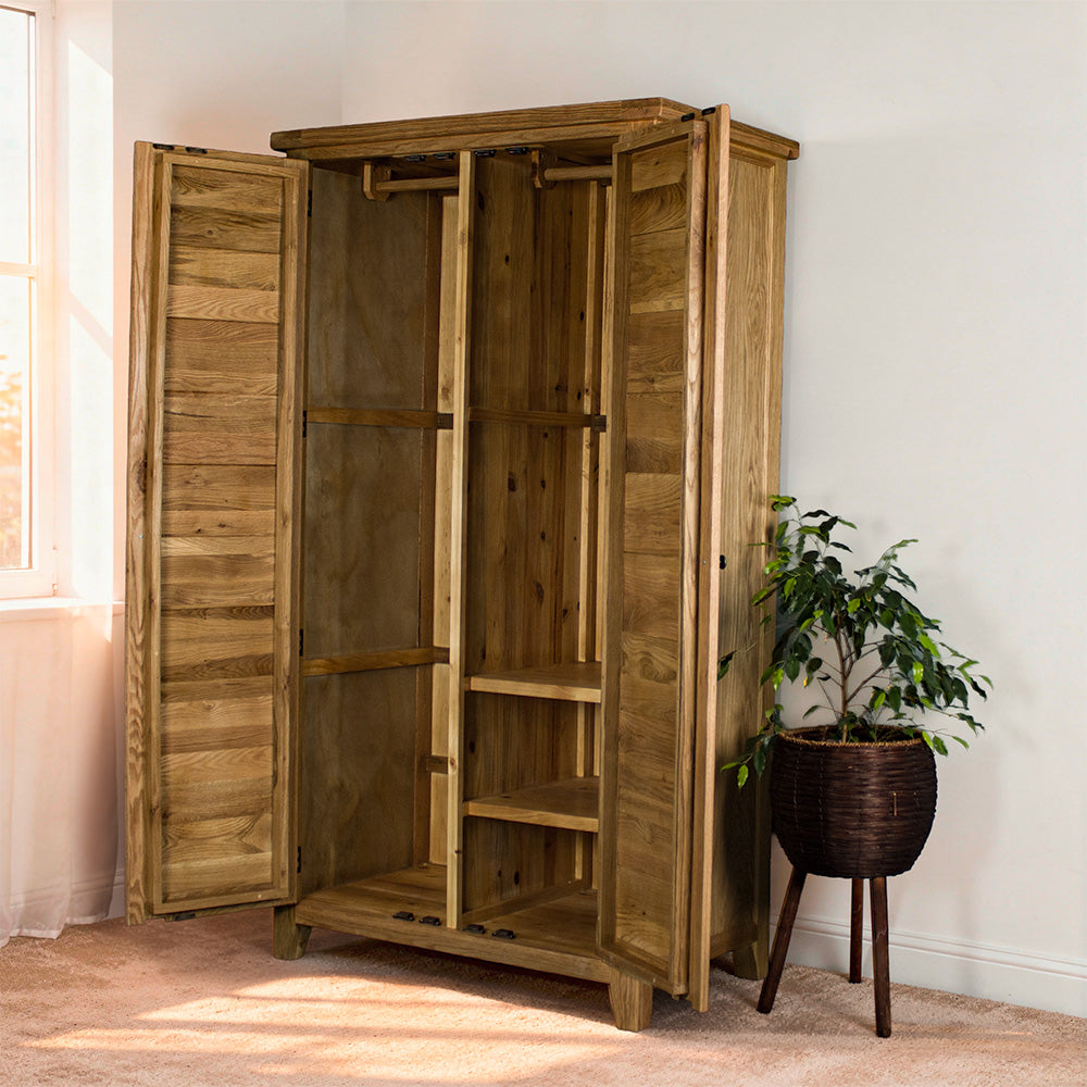 Large Vienna Oak Wardrobe