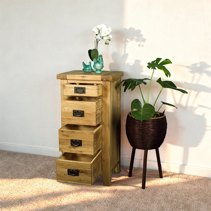 Yes Four Drawers Oak Chest