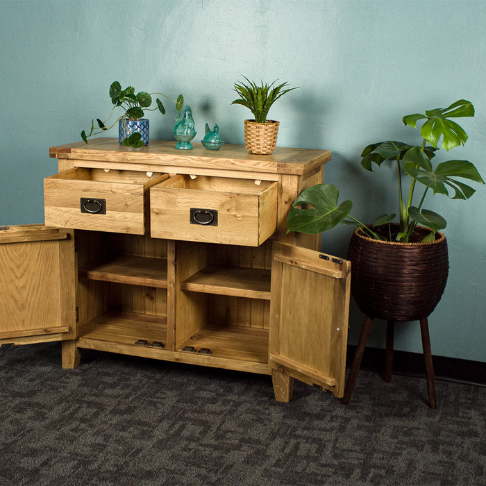 Yes Oak Sideboard and Hutch