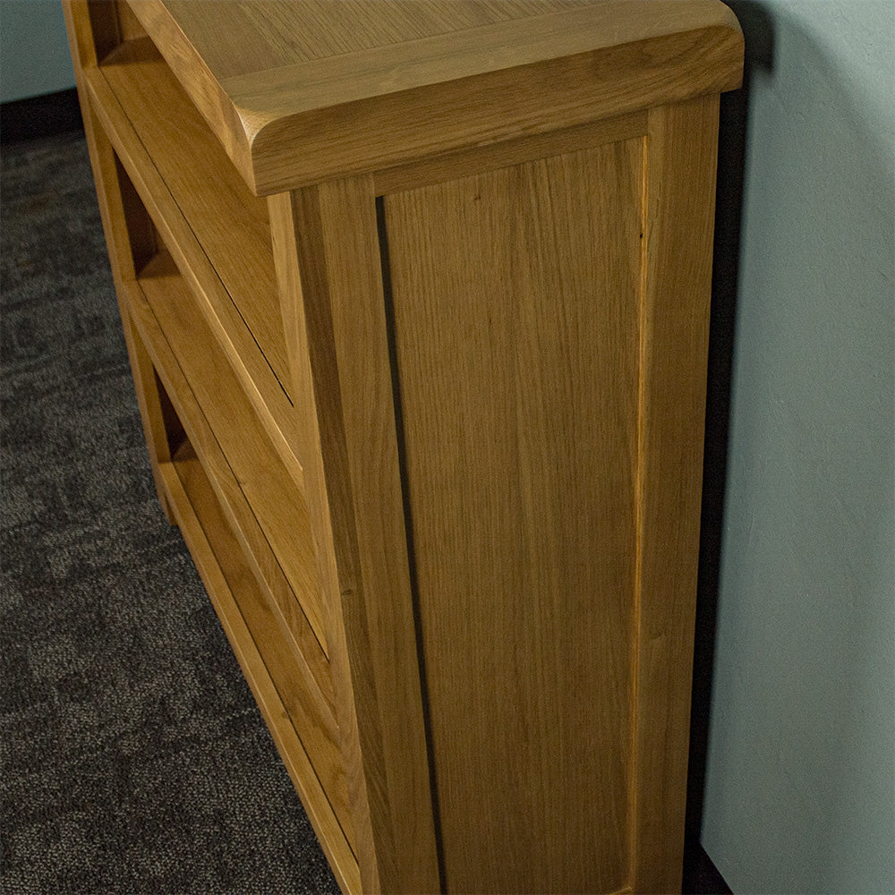 Queensland Bookcase