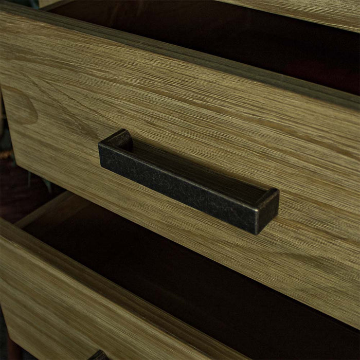 A close up of the brushed black metal handle on the Vancouver 5 Drawer NZ Pine Lingerie Chest