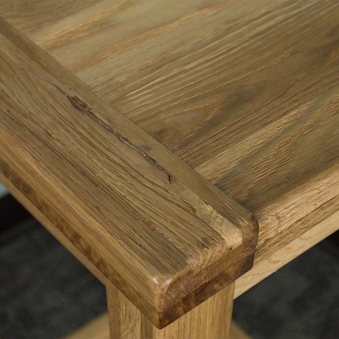 A close up of the top of the Vienna Oak Bar Stool, showing the wood grain and colour.