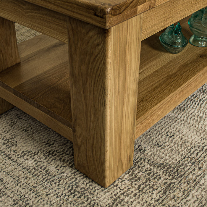 A close view of the leg of the Camden Oak Coffee Table.