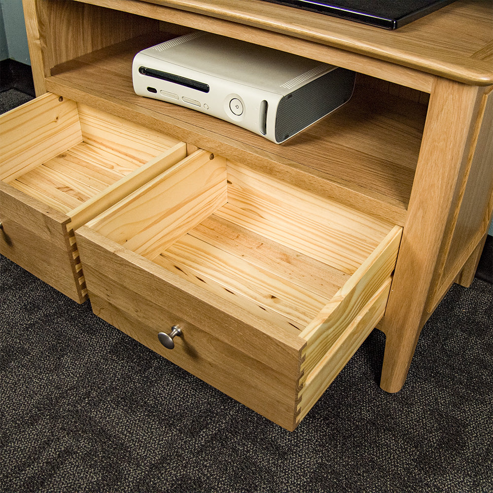 Victoria Compact Oak TV Cabinet