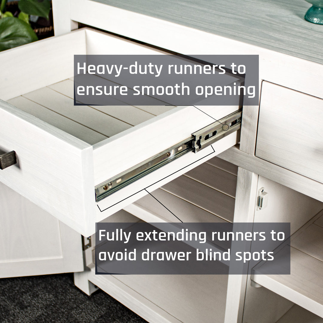 VANCOUVER-PINE-BUFFET-RUNNER