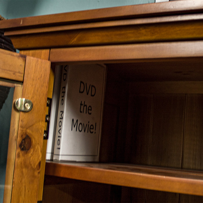 Montreal Small Entertainment Unit