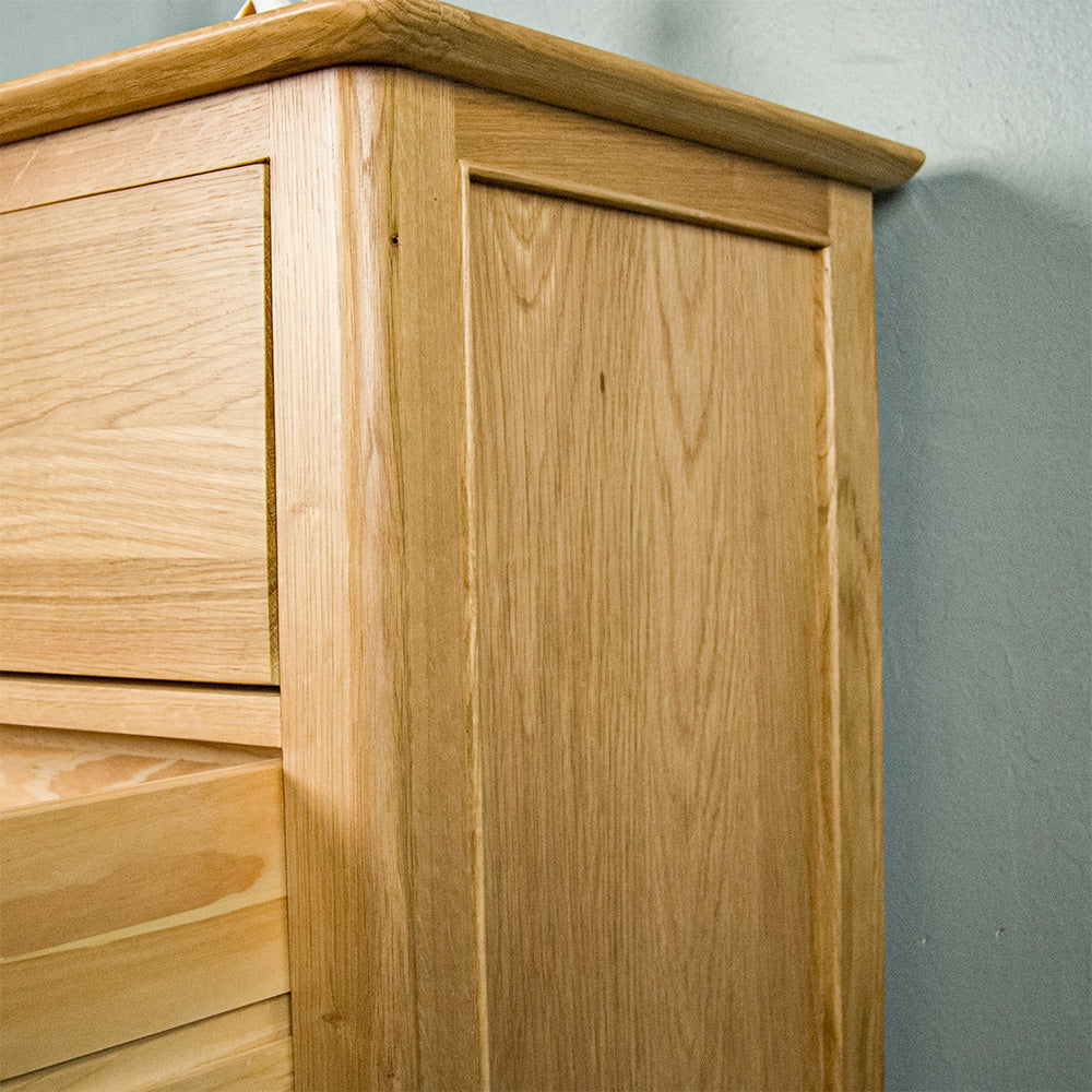 Victoria Oak 6 Drawer Lowboy