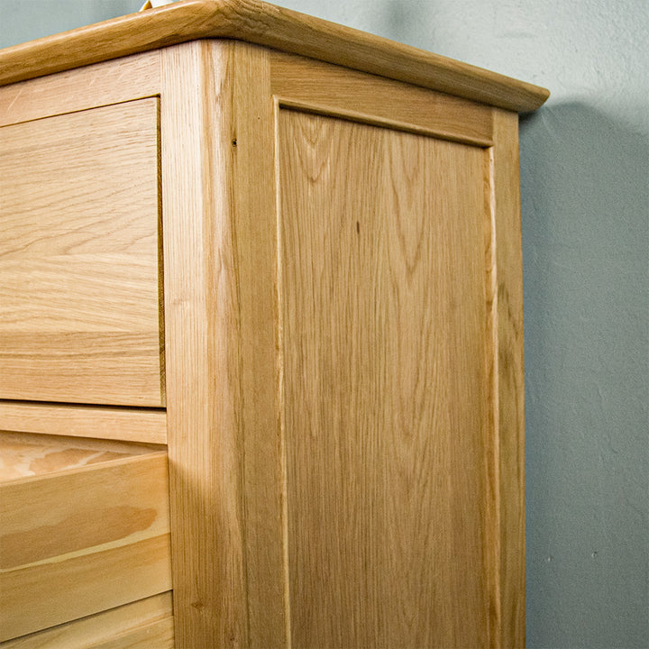 Victoria Oak 6 Drawer Lowboy