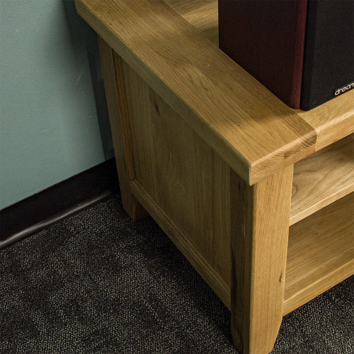Vienna 2 Drawer Oak Entertainment Unit