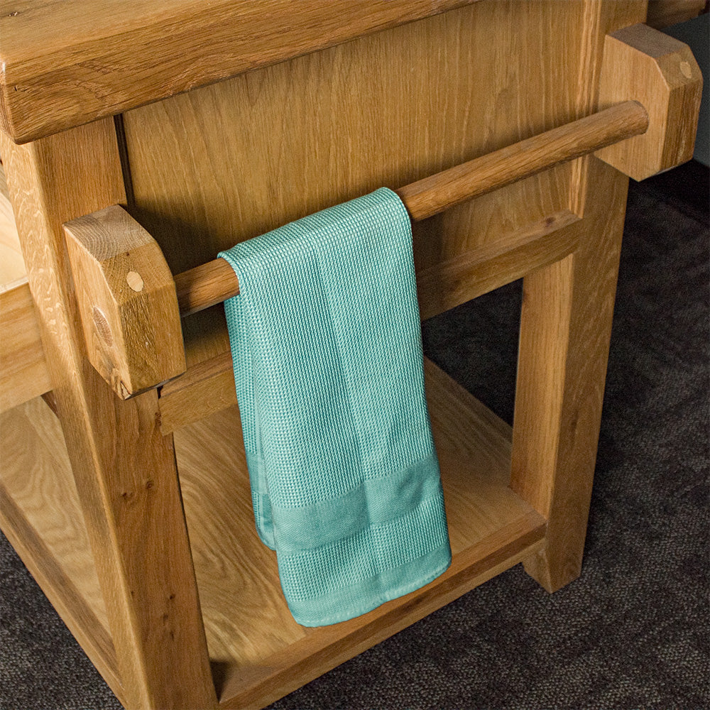 Vienna Oak Butcher's Block with Granite Top