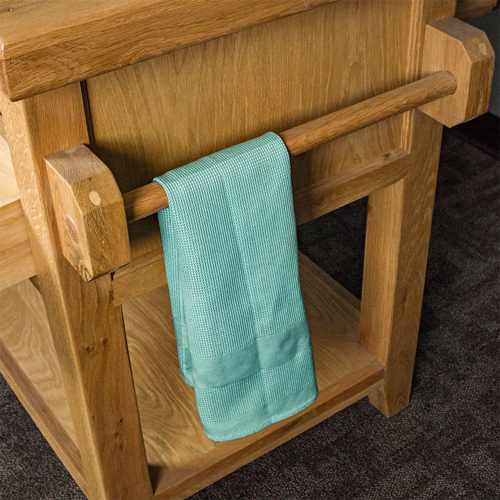 Vienna Oak Butcher's Block with Granite Top