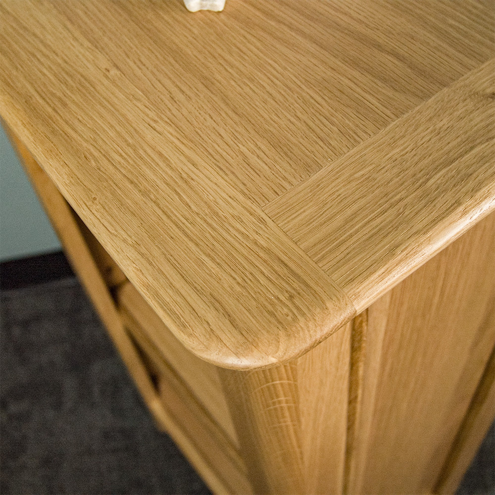 Victoria Small Bookcase