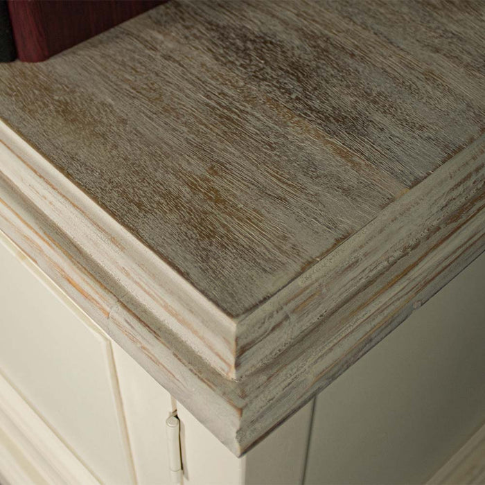 A close up of the frosted top of the Biarritz Entertainment Unit, showing the wood grain and colour.