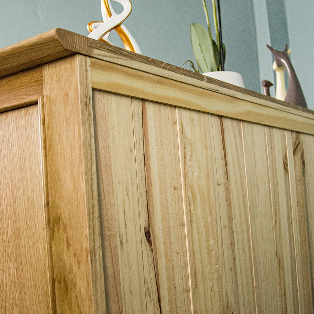 Victoria Oak 6 Drawer Lowboy