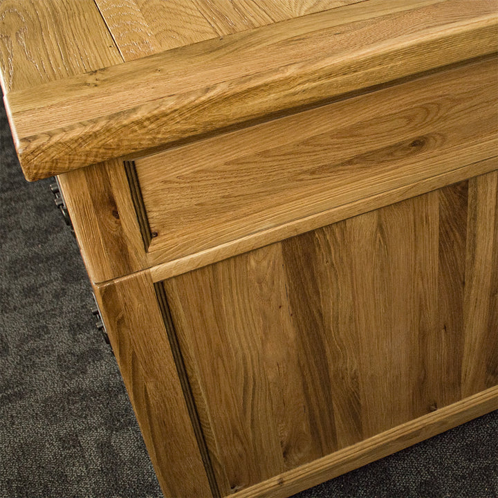 Vienna 7 Drawer Oak Executive Desk