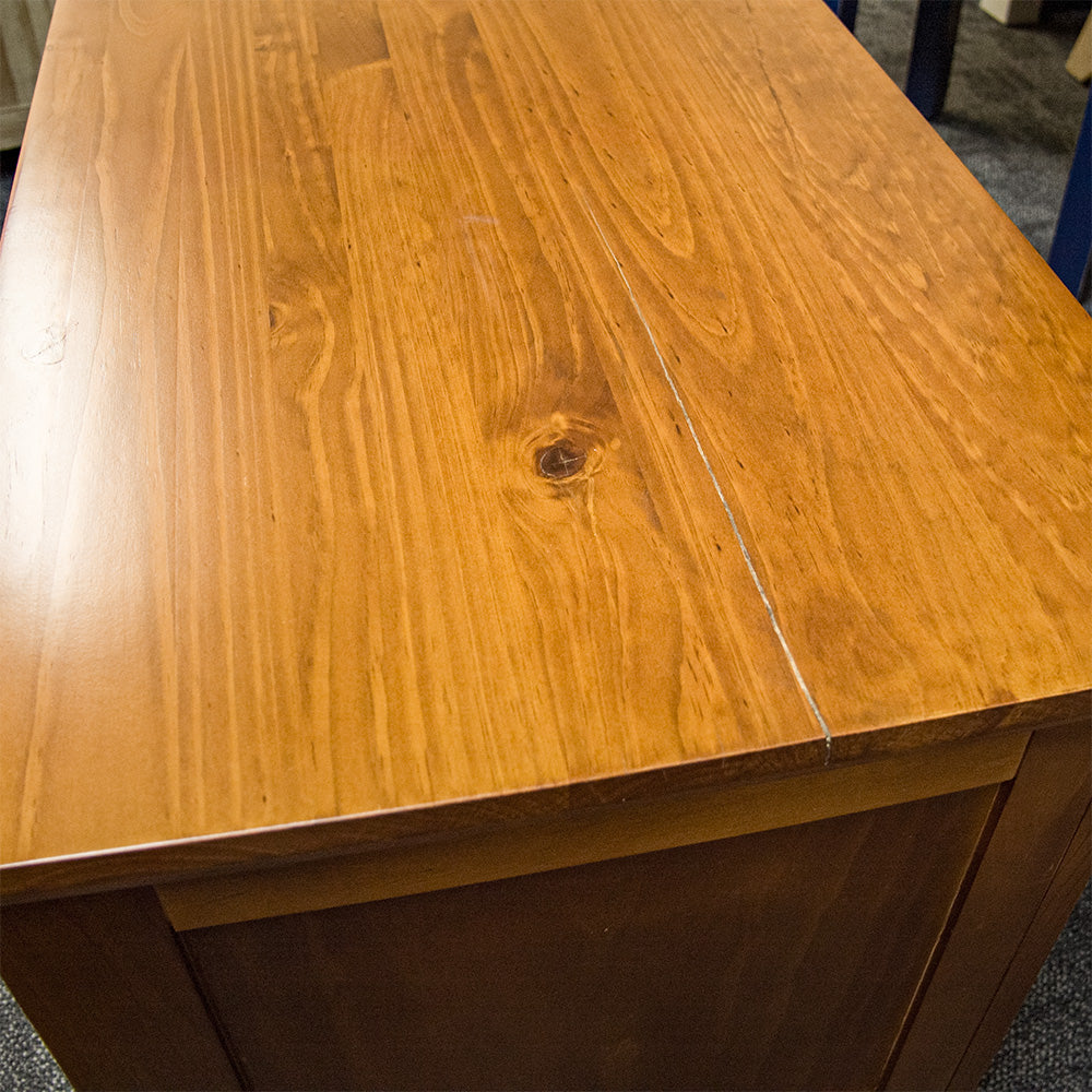 [LOCAL PICKUP ONLY] Montreal Entertainment Unit (Damaged)