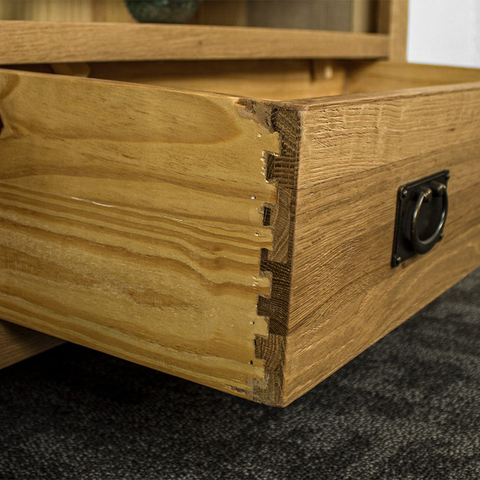 Yes Solid Oak Compact TV Unit