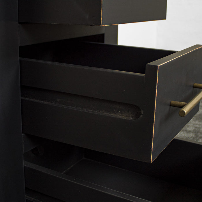 A close view of the free flowing runners on the Cascais 3 Drawer Black Bedside Table.