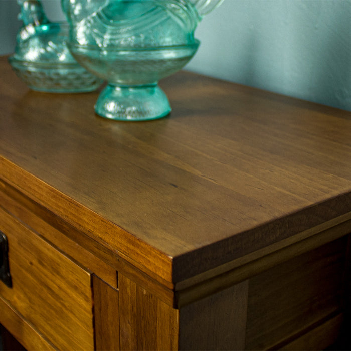 A close up of the top of the Montreal Small Pine Hall Table, showing the wood grain and colour.